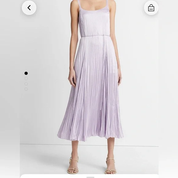 SOLD Beautiful Vince dress size M in bright lilac color - Picture 4 of 14